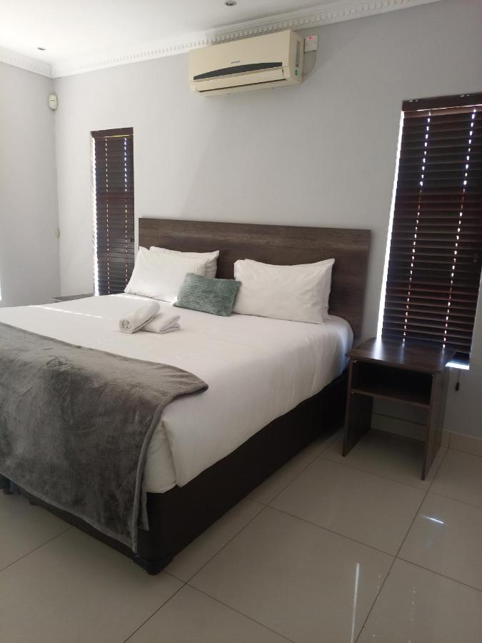 Olive Exclusive Vila Gaborone Exterior foto